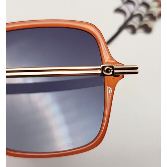 NIB - Guess Orange and Blue Oversized Sunnies with Case main image 5
